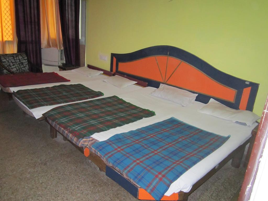 Hotel Marwari Niwas Haridwar Room photo